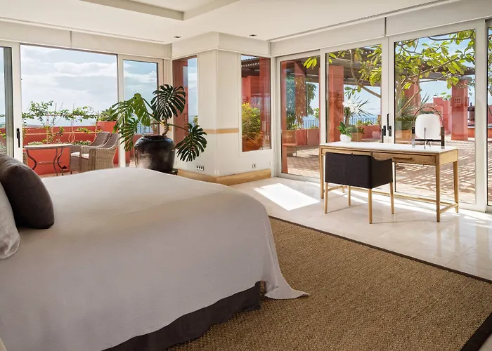 Semesteranläggning (resort) The Ritz-carlton Tenerife, Abama