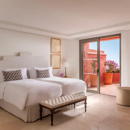 リゾート The Ritz-carlton Tenerife, Abama 5*
