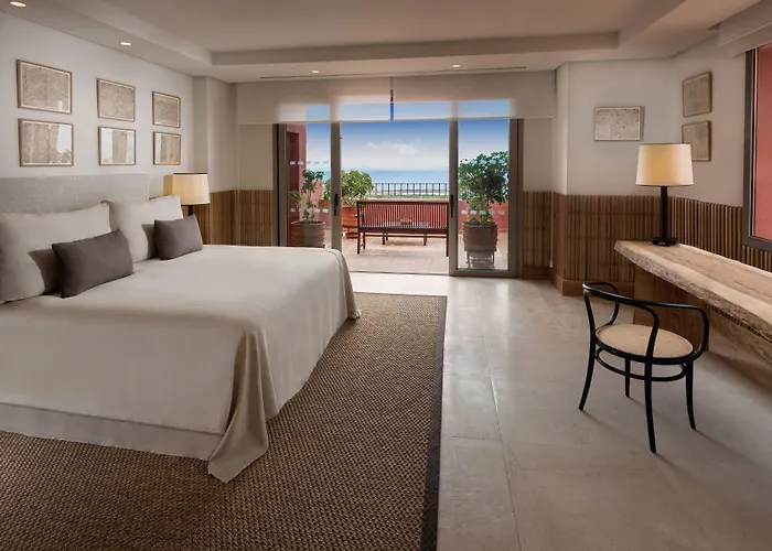 Semesteranläggning (resort) The Ritz-carlton Tenerife, Abama 5*